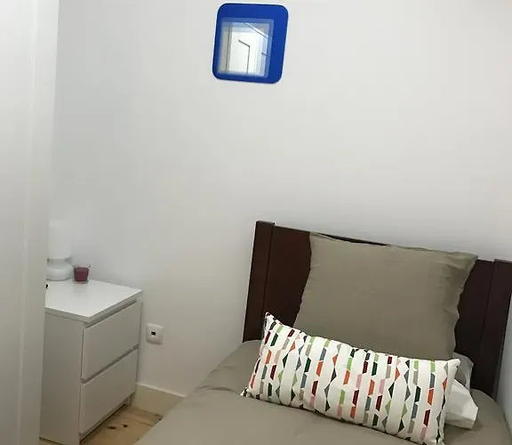 Sao Lazaro Bhuiyan Family Host