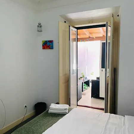 招待所 Sao Lazaro Bhuiyan Family Host