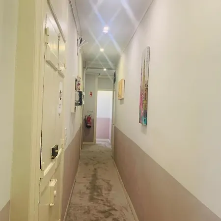 Sao Lazaro Bhuiyan Family Host