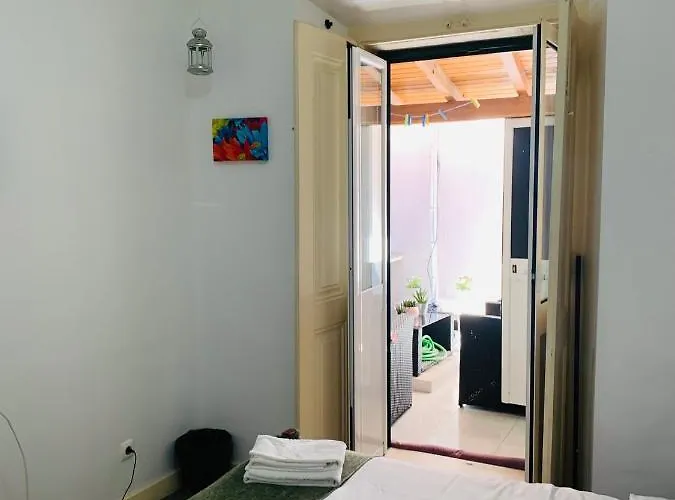 Maison d'hôtes Sao Lazaro Bhuiyan Family Host