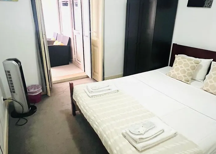 Sao Lazaro Bhuiyan Family Host